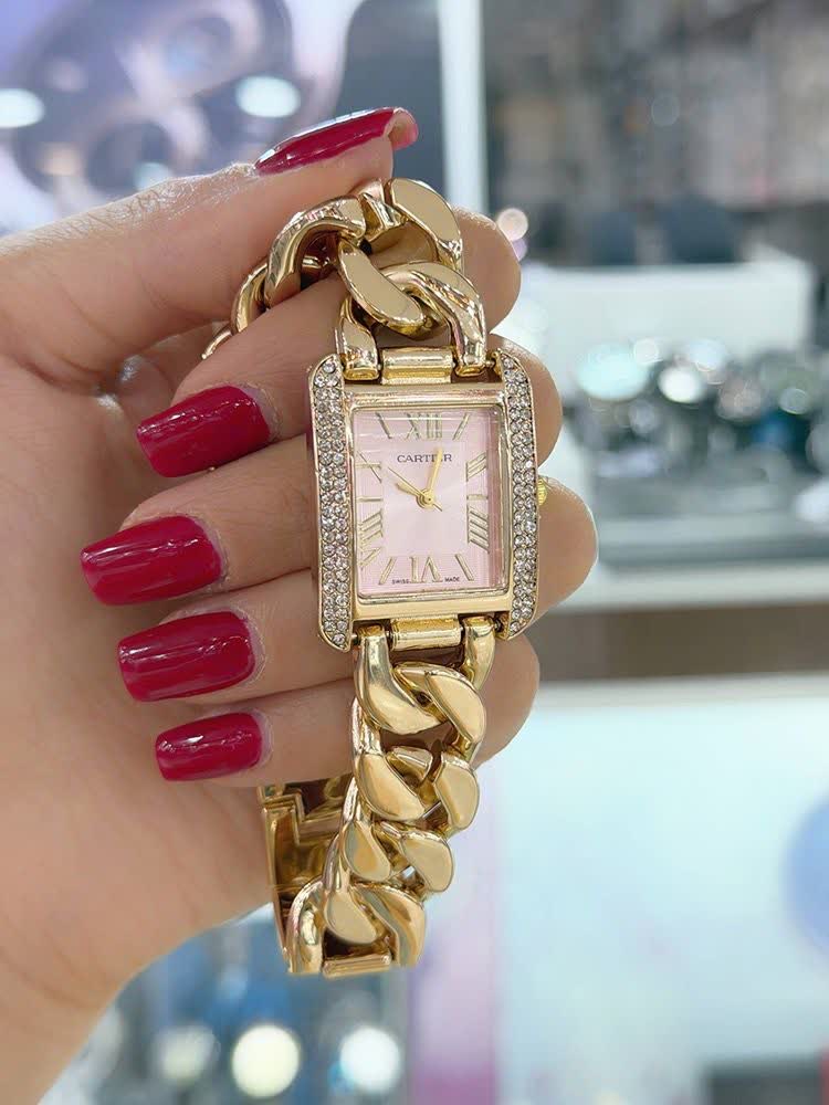 ساعت زنانه