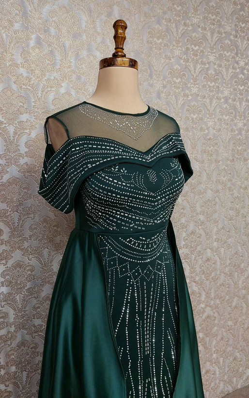 ماکسی مجلسی مدل مرجان با پارچه ساتن و غواصی گرم بالاباارسال رایگان
