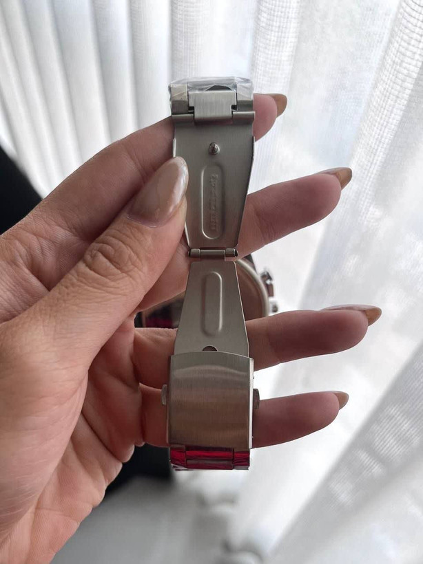 ساعت دیزل شاخ دار مردانه طرح کرنوموتور پرس ضدآب ورنگ ثابت تاریخ روز شمار فعال